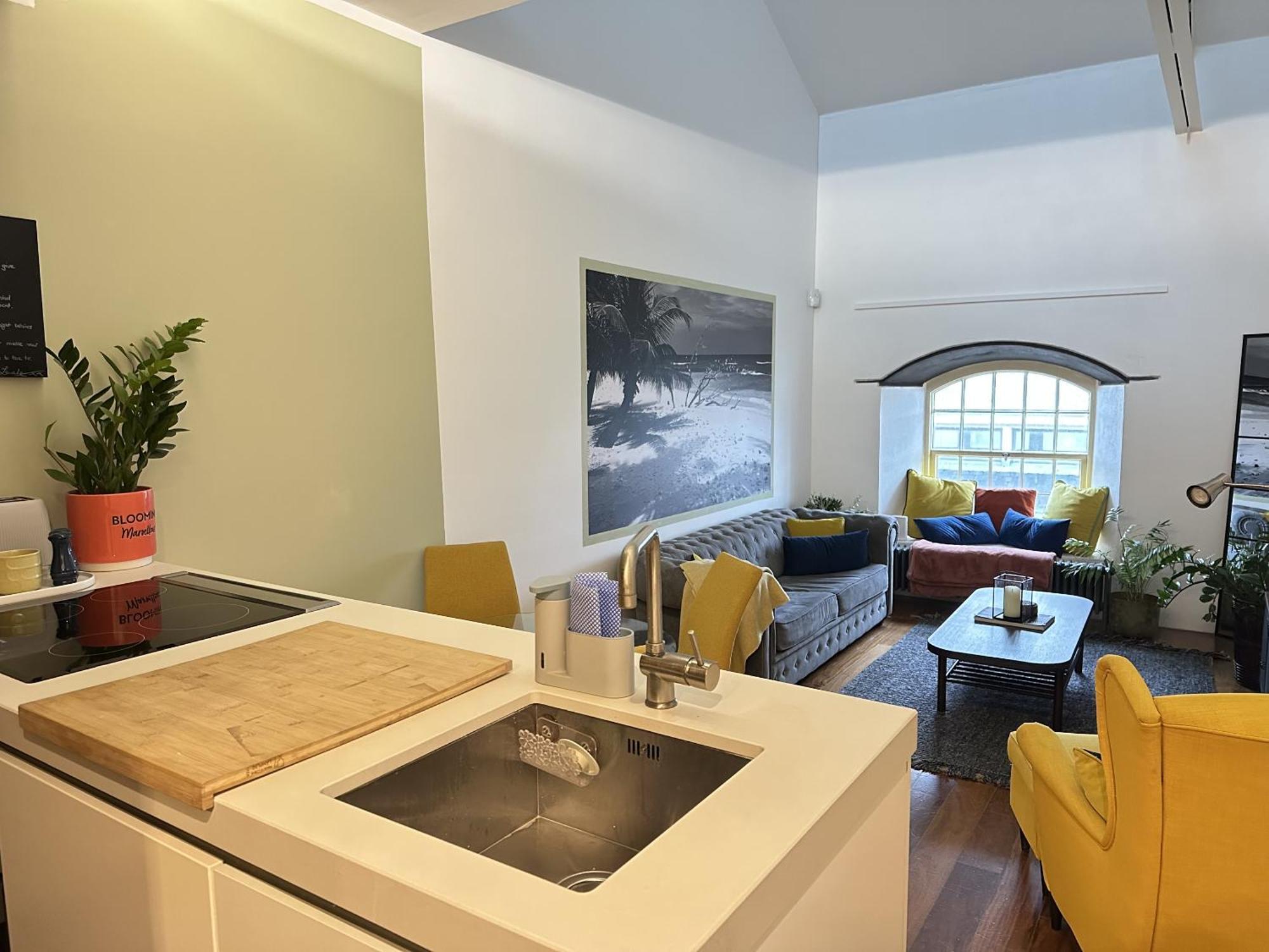 Rwy Suite48 Luxury With Optional Parking Апартаменты *